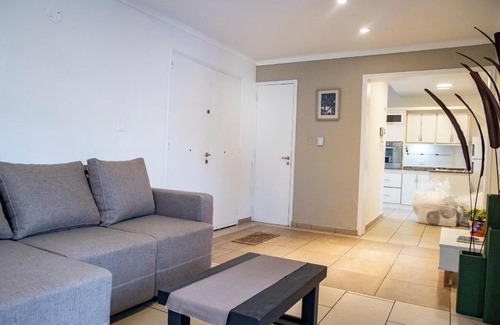 Maipu Apartment | La Tiasta