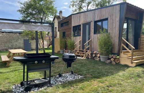 Estissac House | La Tiny d'Othe