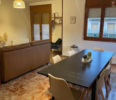 Vimbodi Ski Chalet | La Tofonera, alojamiento rural