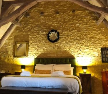 Saint-Cybranet Bed & Breakfast | La Tour de Cause