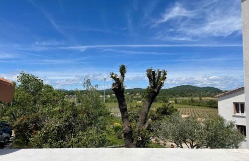 Lussas House | La Tour de l'Hirondelle