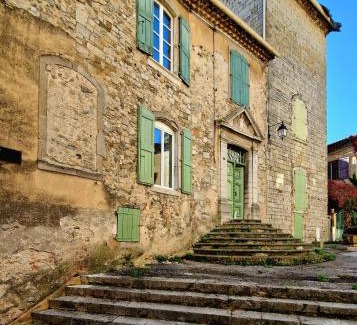 Anduze Bed & Breakfast | La Tour de Pezene