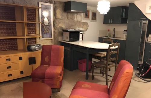 Saint-Barthelemy-Grozon House | La Treille