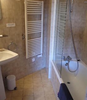 Puy-l'Eveque Hotel | La Truffière