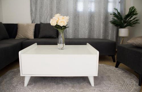 Gabes Apartment | La Vague de Jasmin
