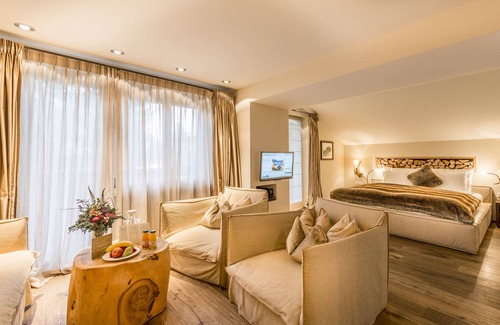Tavanasa Hotel | La Val Hotel & Spa