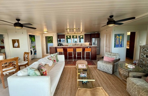 Estate La Vallee House | La Vallee View Villa 7 bed/6 bath or 5 bed/4 bath