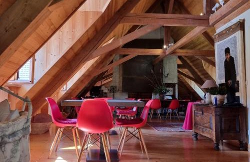 Menthon-Saint-Bernard Bed & Breakfast | La Vallombreuse