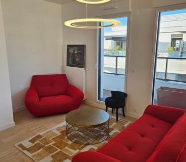 La Varenne Saint-Hilaire Apartment | La Varenne Standing