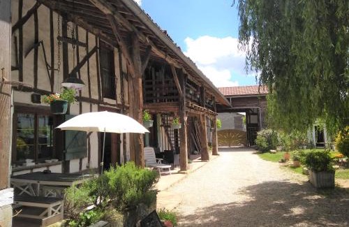Montier-en-Der Bed & Breakfast | La Varnière - B&B with communal kitchen