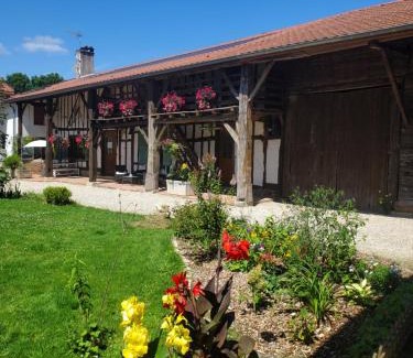 Montier-en-Der Bed & Breakfast | La Varnière - B&B with communal kitchen