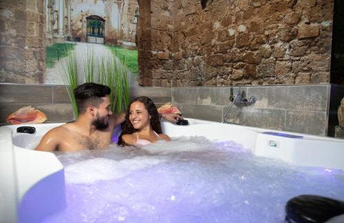 Alhama de Aragon Apartment | LA VEGUILLA DELUXE JACUZZi