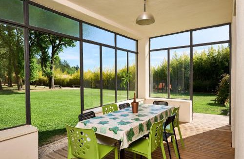 Velleron House | La Velleronnaise