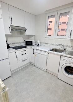 Burgos Apartment | La ventana de San isidro