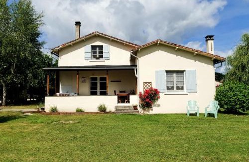 Yviers Apartment | La veranda