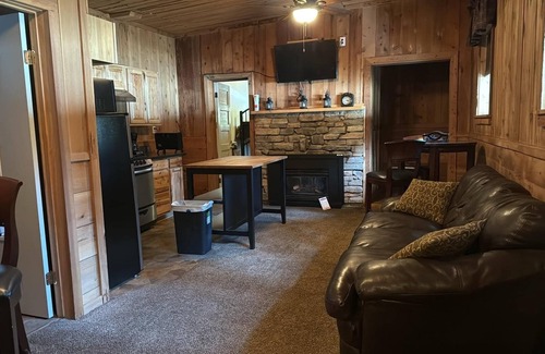 La Porte Cabin | La Veranda