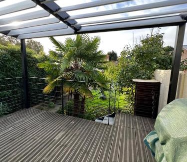 Miroir - Batignolles House | La Victoria - Charmante maison en centre ville - Gare - Jardin