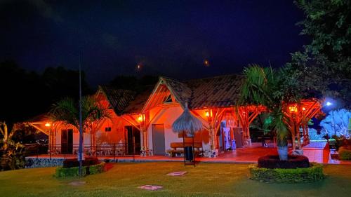 Quimbaya Hotel | La Victoria Hotel Campestre