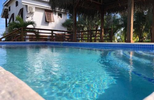 Caribbean Way House | La Vida Belize - Casa