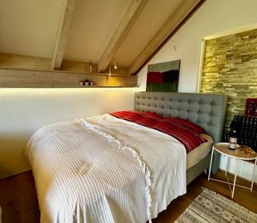 Greifenberg Apartment | La Vie en rose