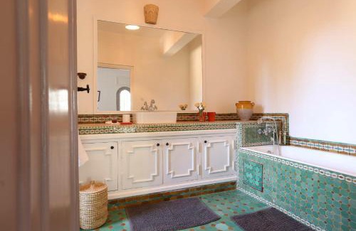 Ait Hamid Bed & Breakfast | La Vie En Rose - Horses & Dogs House