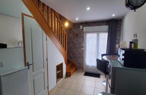 Saint-Georges-sur-Eure Apartment | La vie là