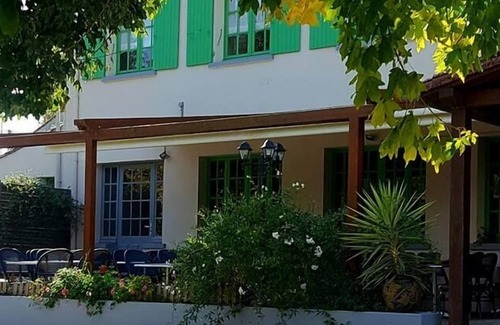 Sansais Hotel | La Vieille Auberge