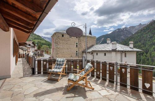 Saint-Leonard House | La Vieille Cloche