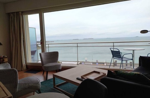 Perros-Guirec Apartment | La Vigie, apartment, panoramic sea view.