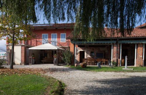Bene Vagienna House | La Vigna Del Maestro