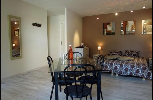 Villeneuve-les-Avignon Bed & Breakfast | La Vigne et L'Olivier B&B