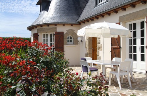 Saint-Jouan-des-Guerets House | la Villa des Longchamps
