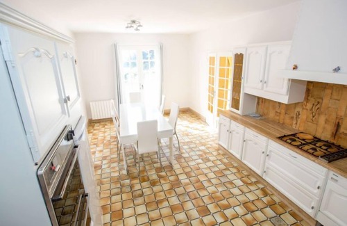 Saint-Jouan-des-Guerets House | La Villa by Interhome