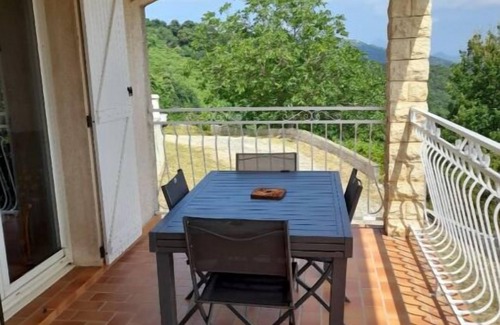 Serra-di-Fiumorbo Villa | La Villa Bella Vista : Serra-di-fiumorbo 6 Pers. 3 Chambres - 1 Salle de Bain