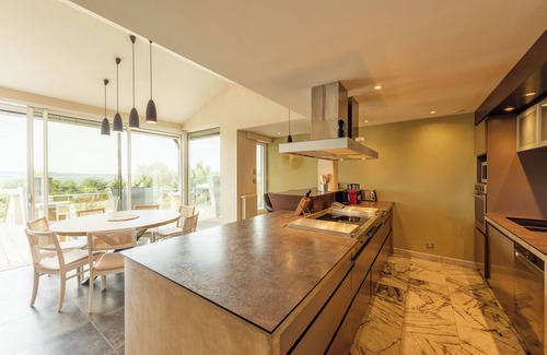 Capdenac-Le-Haut Villa | ✨La Villa Bleue, Luxury, Pool and Spa
