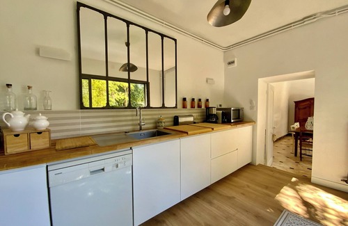 Les Beaux-Arts House | La Villa de l'Horloge - Family-friendly in Montpellier!