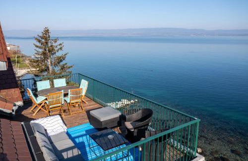 Maxilly-sur-Leman Apartment | La Villa du Lac - Appartements de vacances - Les pieds dans l'eau