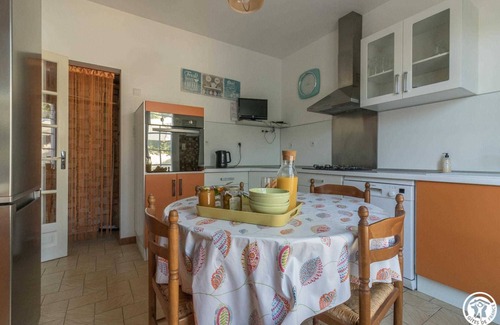 Frouzins House | La Villa - FROUZINS - Gîte