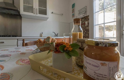 Frouzins House | La Villa - FROUZINS - Gîte