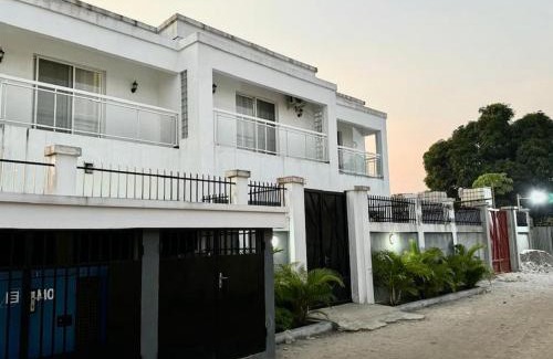 Pointe-Noire Villa | La Villa Grenade