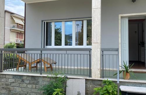 Mompiano House | La VILLA REGAL