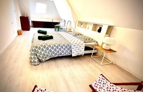 Paluel Villa | La Villa Scarlett