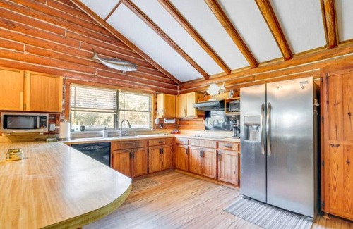 High Springs House | La Villa Verde | Near Ginnie Springs w/Pool
