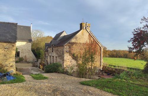Corseul House | La Ville Es Riez Gite au pressoir