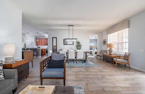 Florida Central Atlantic Coast Condo | La Vista Lakeview Deluxe Condo by RedAwning