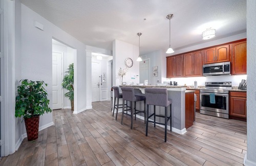 Florida Central Atlantic Coast Condo | La Vista Lakeview Deluxe Condo by RedAwning