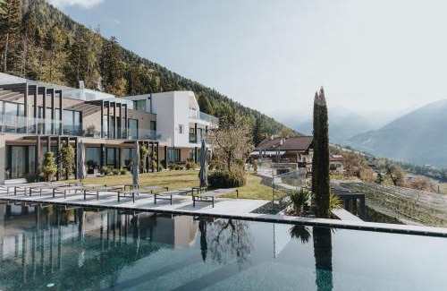 Tirolo Bed & Breakfast | La Vista Panoramic Hideaway