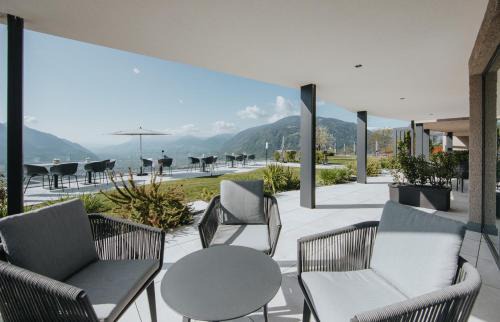 Tirolo Bed & Breakfast | La Vista Panoramic Hideaway