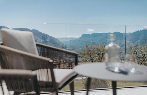 Tirolo Bed & Breakfast | La Vista Panoramic Hideaway