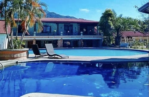 Pansol Hotel | La Vista Pansol Resort Complex by RedDoorz